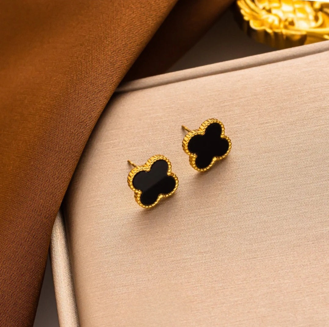 ANASTACIA Luxury Four-Leaf Clover Stud Earrings