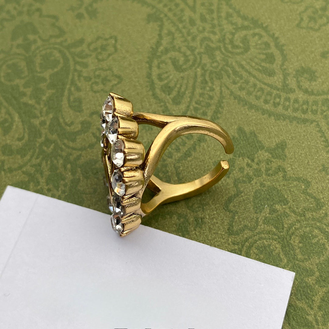 MILAN Luxury Vintage Ring