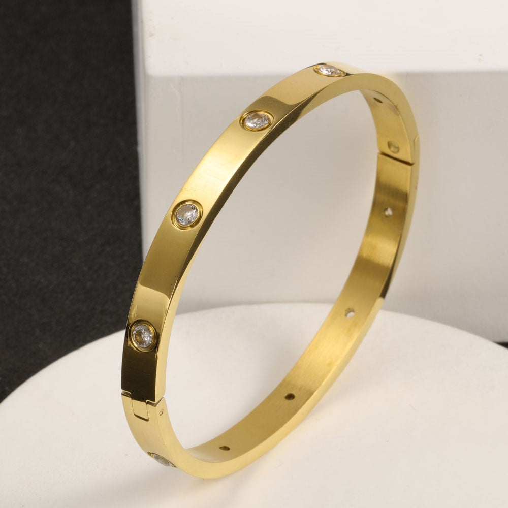 VIOLA II Luxury Gold Bangle (Zircon)